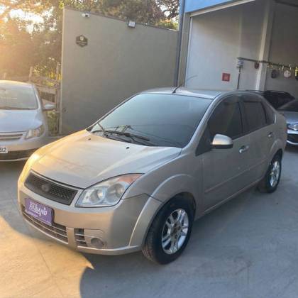 FORD FIESTA 1.6 MPI SEDAN 8V FLEX 4P MANUAL FORD FIESTA 1.6 MPI SEDAN 8V FLEX 4P MANUAL